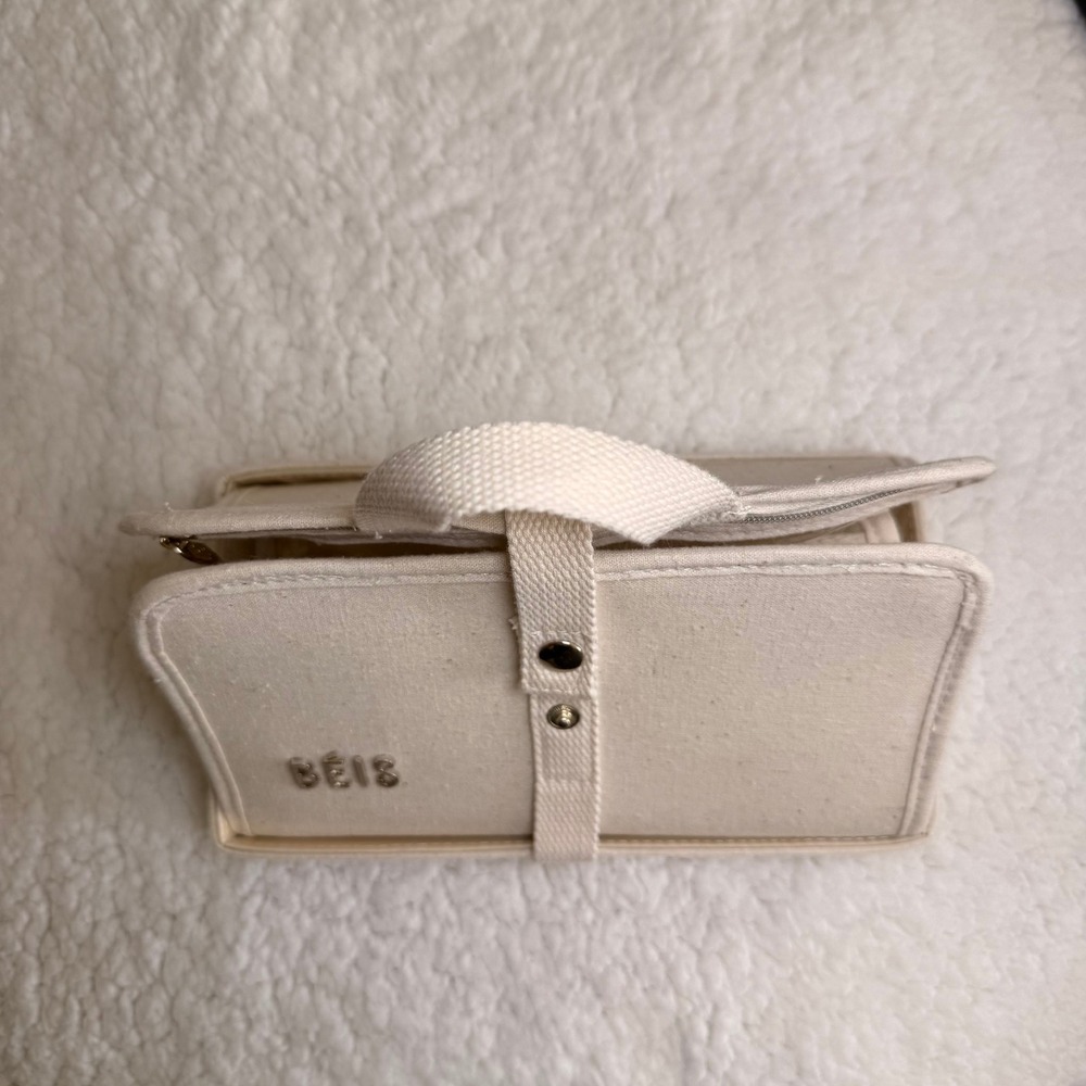 NWOT BEIS Dope Kit Travel Organizer in Beige - Picture 2 of 8